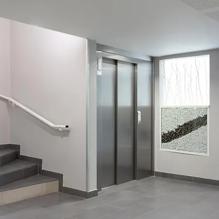 Chez Martin - Spacieux Climatise Proche De La * 라그랑모트